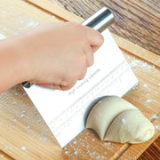 Spatule à pâtisserie en acier inoxydable avec échelle, grattoir à pâte à pizza, outils de décoration de gâteaux fondants, accessoires de cuisine, pâte à gâteau, outil de farine à pizza en acier inoxydable, coupe-pâte, grattoir