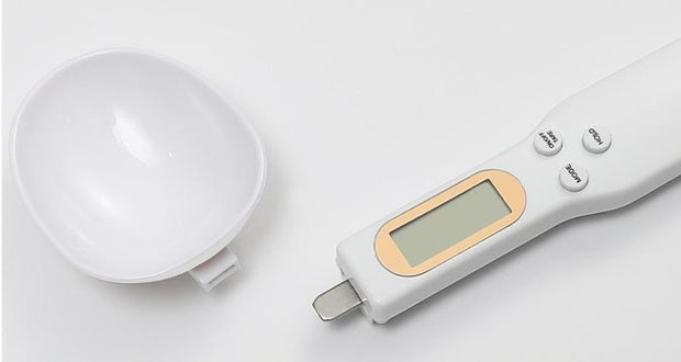 Balance de cuisine avec cuillère doseuse